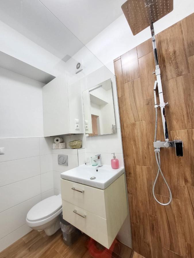 Velky Apartman 3 ブラチスラヴァ エクステリア 写真